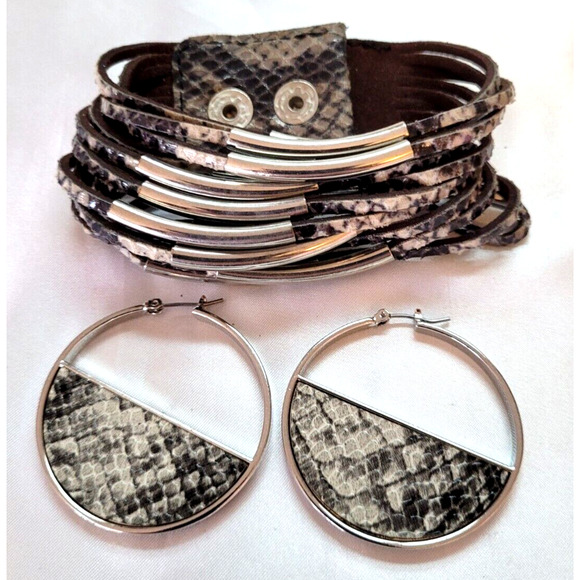 Faux Leather Blk White Animal Print Wide Bracelet Hoop Earrings Y2K Edgy Rugged - Picture 2 of 6